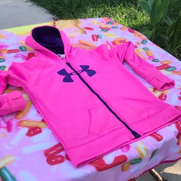 Under Armour Jackets & Blazers - Under Armour zip up hoodie youth extra-large
